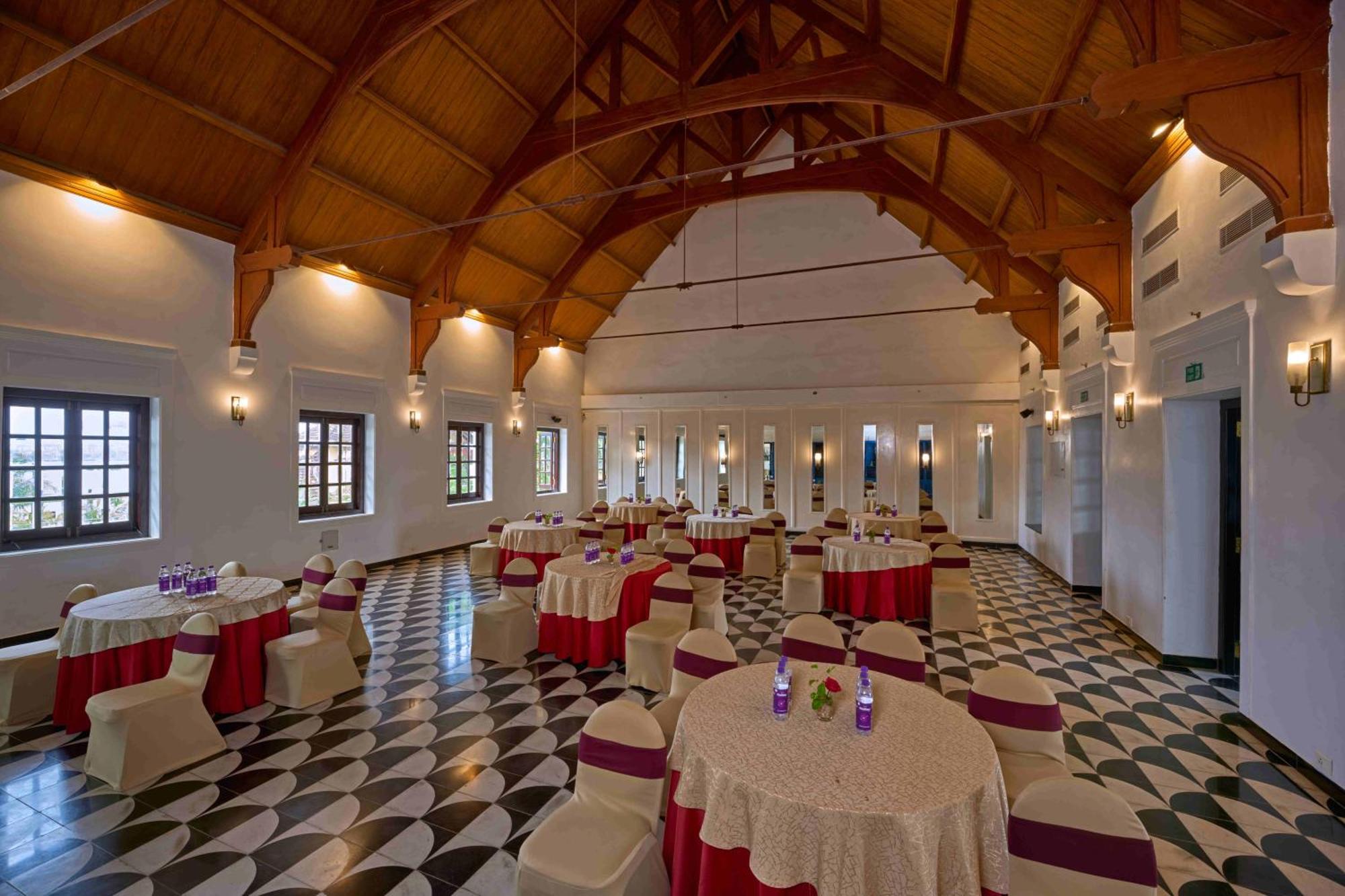 The Old Court House By Abad Hotel Fort Kochi Luaran gambar